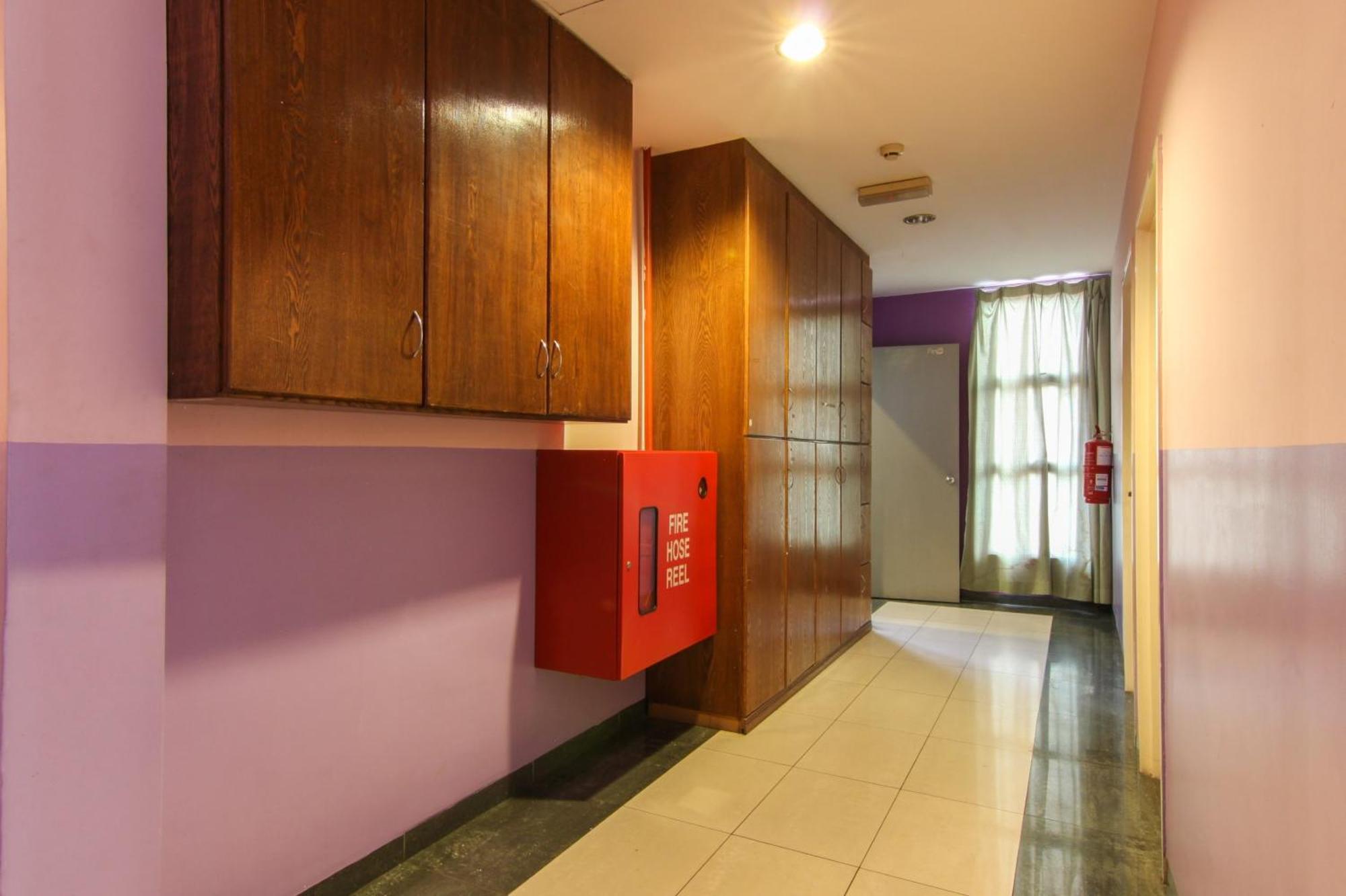 Super Oyo 43930 Hotel Esplanade Sandakan Exterior photo