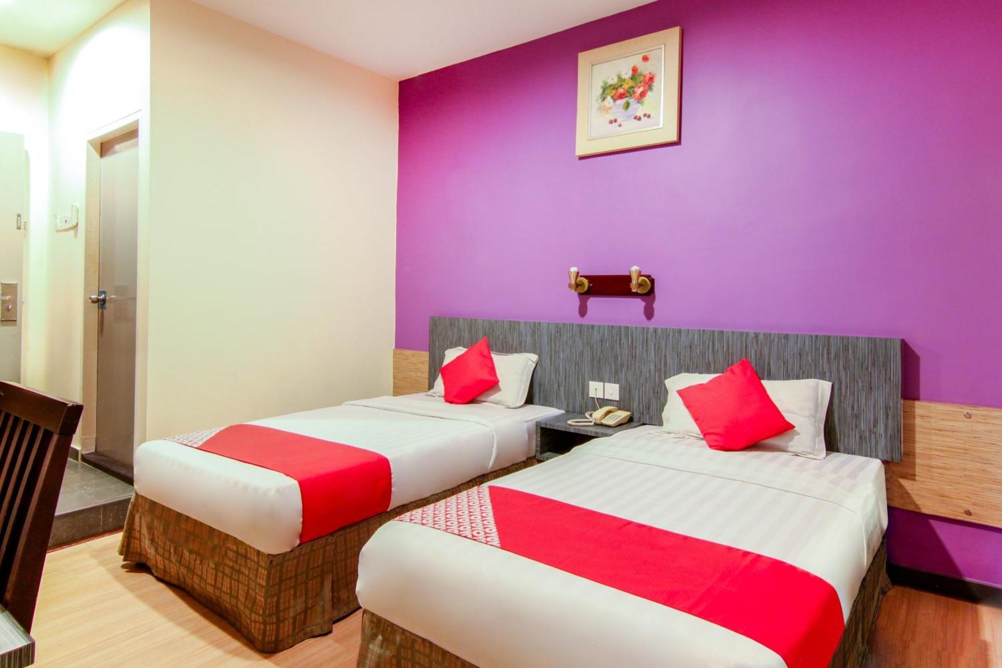 Super Oyo 43930 Hotel Esplanade Sandakan Exterior photo