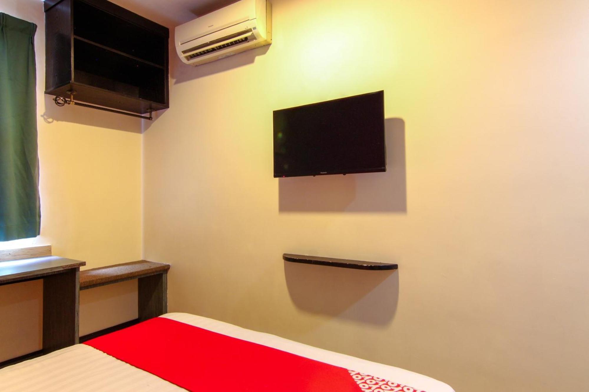 Super Oyo 43930 Hotel Esplanade Sandakan Exterior photo
